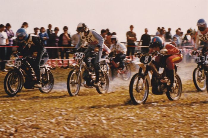 CHAMPIONNAT MOBCROSS MOTOBECANE DES ANNEES 1978 A 1981 
