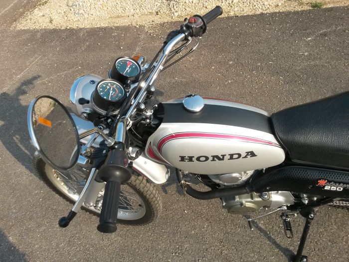Recherche Honda xl 250 motosport (base de restauration)